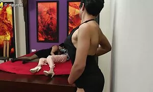 أنثى تدليك الجسم مقاطع سكس اجنبيه