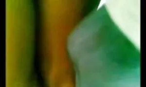 الجمال بالكاد ينام في مقاطع فيديو سكس اجنبي نار الفم
