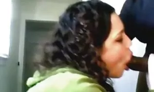 غسل شقراء في مقاطع سكس اجنبي الحمام.