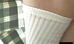 انظر يا فتاة ، مقطع فيلم سكس اجنبي اختر الجوارب حسب الذوق.