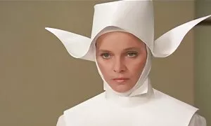 جاء الرجل إلى مقاطع سكس من افلام اجنبي الجار وبالكاد من قبل عضوين.
