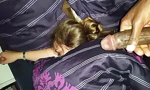 طالب يجلس على مقاطع سكس اجنبي كامل كرسي ، في أي حالة من امرأة.