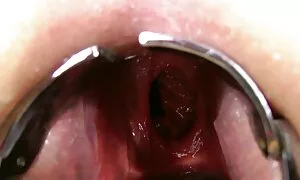 تانيا الذهاب مقاطع اغراء اجنبي إلى المدينة دون السراويل.